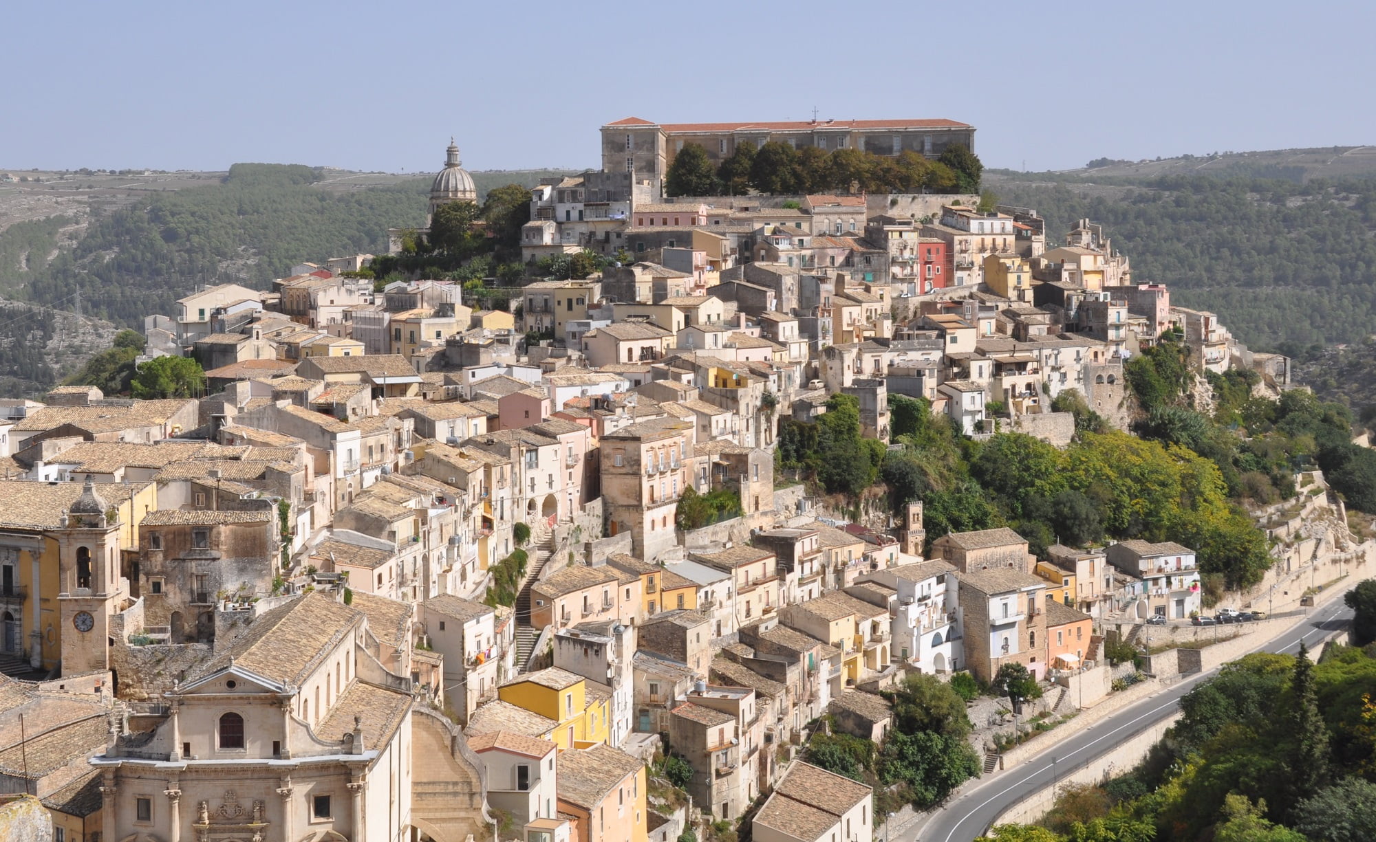 Volné sdružení obcí Ragusa na vlastní pěst (průvodce 2025)