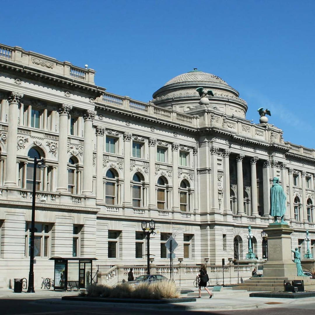 Milwaukee Public Library