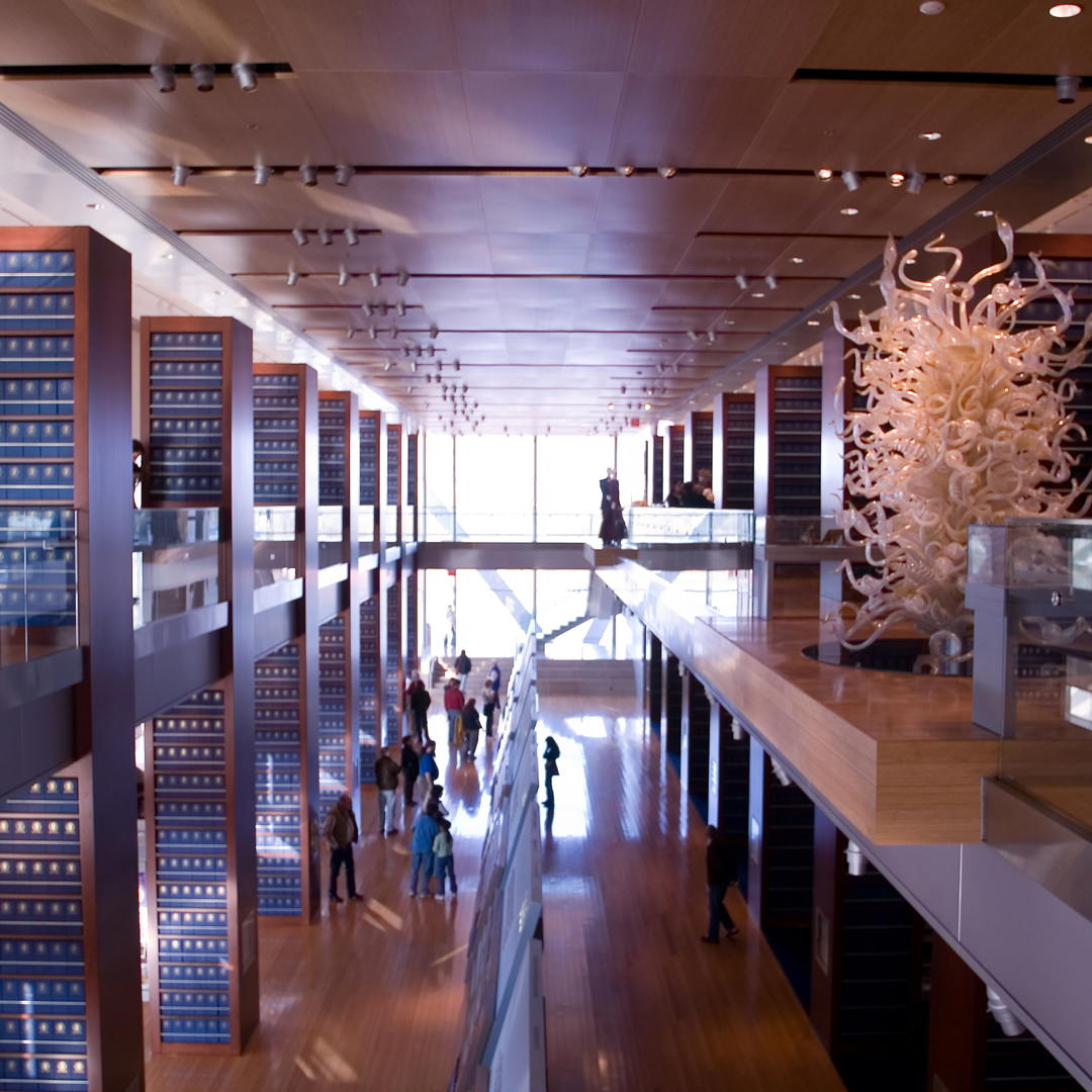William J Clinton Presidential Library